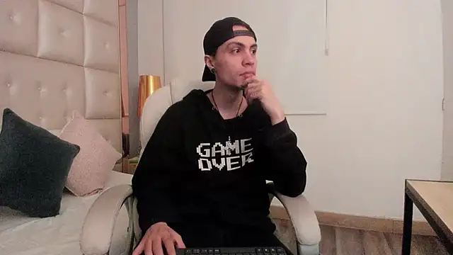 dark sun302 online show from January 2026 12:12:02 AM