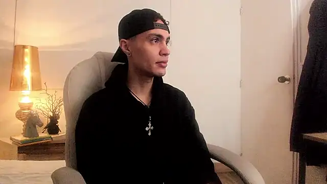 dark sun302 online show from January 2026 02:15:01 AM