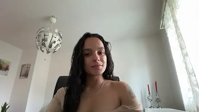 Maia Park online show from April 2026 12:22:01 PM