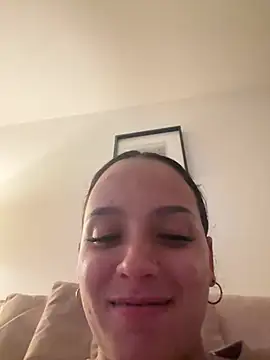 Snapshot of Maia_Park chatting on May 2026 08:26:02 PM Maia Park online show from May 2026 08:26:02 PM