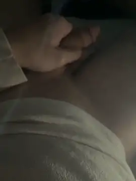 darksagax1 online show from November 2025 12:03:02 AM