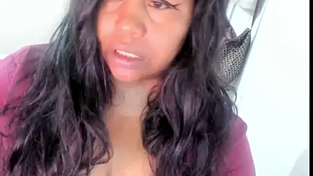 Snapshot of ebonylouissexyhot chatting on October 2025 10:29:02 PM ebonylouissexyhot online show from October 2025 10:29:02 PM