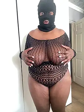 curvywithbigtitties online show from July 2026 11:19:02 AM