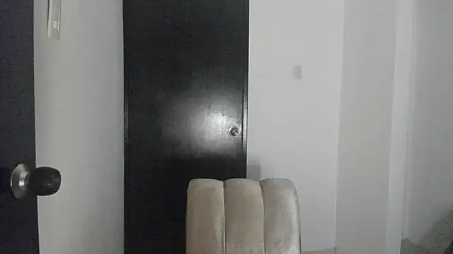Snapshot of ThiagoLugo chatting on June 2026 06:38:02 AM ThiagoLugo online show from June 2026 06:38:02 AM