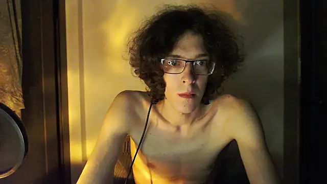 LovesomeCookie online show from May 2026 08:18:02 PM