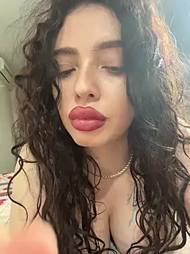 Hannah xBaby online show from December 2025 12:58:01 PM