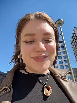 Snapshot of lucy-joy chatting on May 2026 10:21:02 AM lucy-joy online show from May 2026 10:21:02 AM