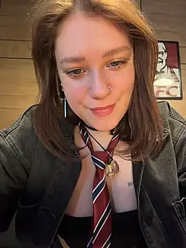 Snapshot of lucy-joy chatting on May 2026 08:19:01 AM lucy-joy online show from May 2026 08:19:01 AM