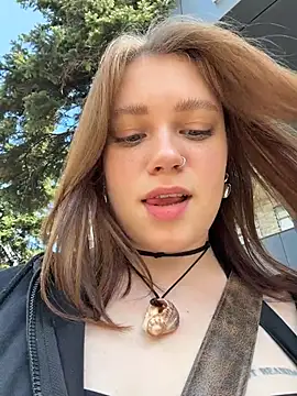 Snapshot of lucy-joy chatting on May 2026 10:00:01 AM lucy-joy online show from May 2026 10:00:01 AM