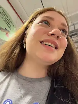 Snapshot of lucy-joy chatting on July 2026 09:14:02 AM lucy-joy online show from July 2026 09:14:02 AM