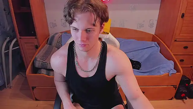Dexter Bennett online show from June 2026 07:45:02 PM