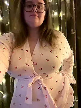 MariaMirabella online show from November 2025 04:25:01 PM