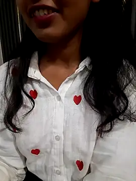 Snapshot of AnkitaDevi chatting on October 2025 06:21:01 AM AnkitaDevi online show from October 2025 06:21:01 AM