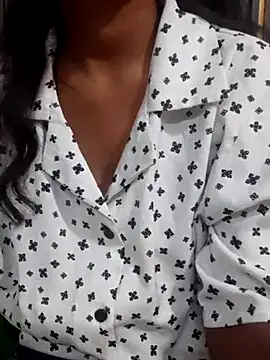 Snapshot of AnkitaDevi chatting on October 2025 06:14:02 AM AnkitaDevi online show from October 2025 06:14:02 AM