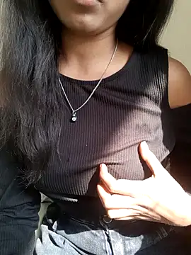 Snapshot of AnkitaDevi chatting on February 2026 05:55:01 AM AnkitaDevi online show from February 2026 05:55:01 AM