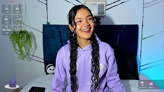 Camilla Miller01 online show from November 2025 01:03:01 PM