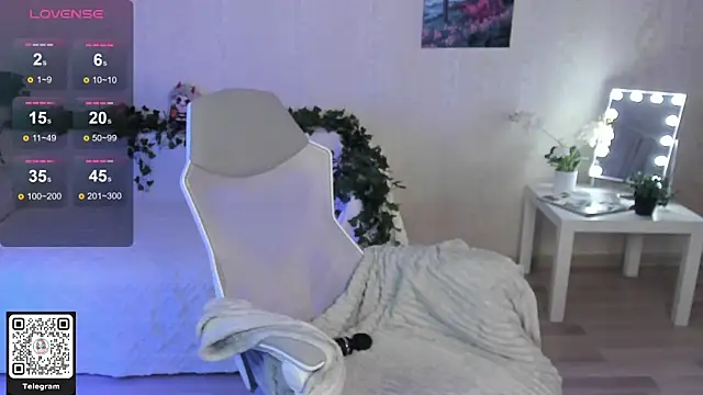 ArleneThomas online show from November 2025 01:39:01 PM