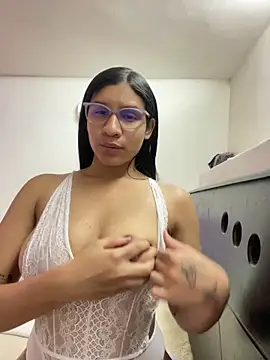 Danny gonza online show from October 2025 07:03:02 PM