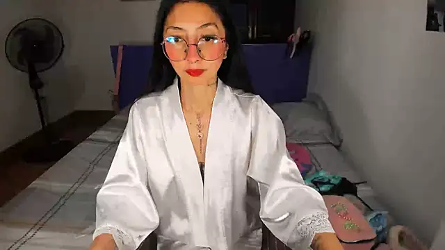Anais lux online show from May 2026 11:45:02 PM