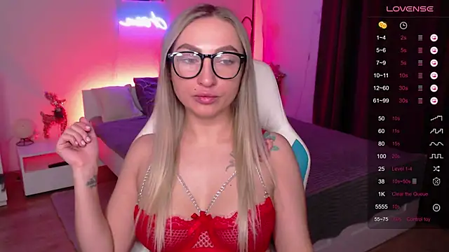 Bunny Butt  online show from January 2026 07:11:02 AM