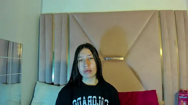 venusmorgan online show from September 2025 03:46:02 PM