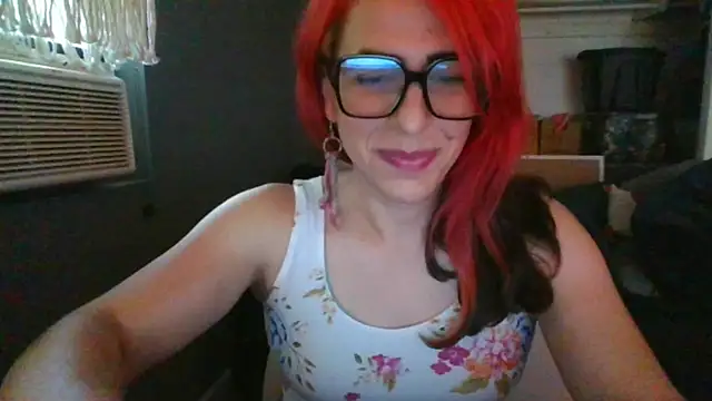 Snapshot of mayra_mayhem chatting on April 2026 08:02:02 PM mayra mayhem online show from April 2026 08:02:02 PM