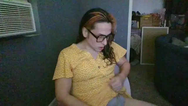 Snapshot of mayra_mayhem chatting on May 2026 08:03:01 PM mayra mayhem online show from May 2026 08:03:01 PM