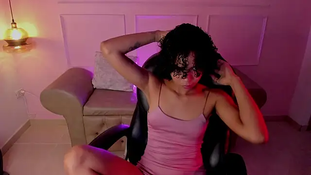 aitana kahlo online show from January 2026 07:39:01 PM