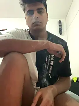 Noam7080z online show from November 2025 09:25:02 PM