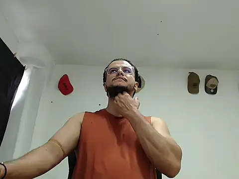 cloudsxxx online show from March 2026 01:28:01 PM