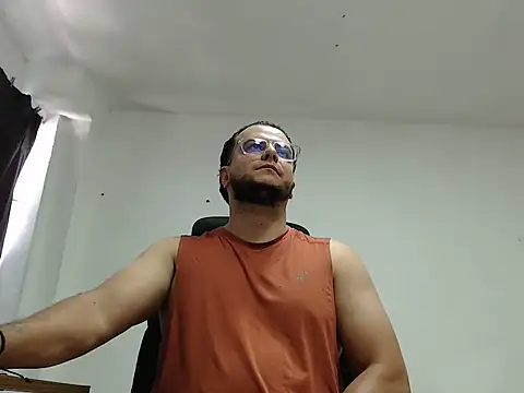 cloudsxxx online show from April 2026 03:28:02 PM