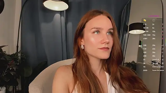 Snapshot of _Clare_Florence_ chatting on July 2026 02:03:02 PM Clare Florence online show from July 2026 02:03:02 PM