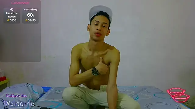 Snapshot of dylan_apol0 chatting on April 2026 12:15:02 AM dylan apol0 online show from April 2026 12:15:02 AM