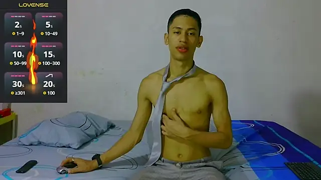 Snapshot of dylan_apol0 chatting on April 2026 10:56:02 PM dylan apol0 online show from April 2026 10:56:02 PM