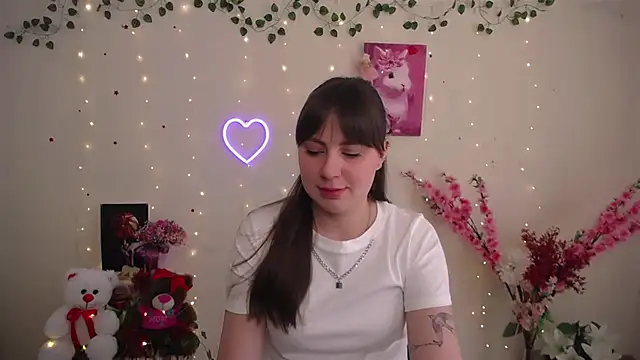 Snapshot of Amanda_Bright_ chatting on May 2026 09:58:02 AM Amanda Bright online show from May 2026 09:58:02 AM