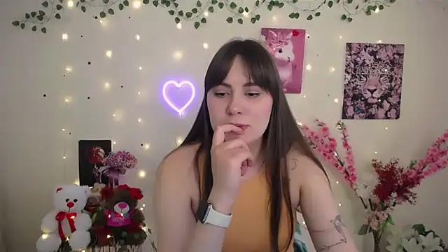 Snapshot of Amanda_Bright_ chatting on May 2026 10:23:01 AM Amanda Bright online show from May 2026 10:23:01 AM