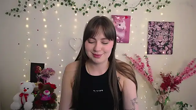 Snapshot of Amanda_Bright_ chatting on May 2026 10:54:02 AM Amanda Bright online show from May 2026 10:54:02 AM