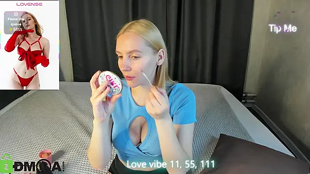 Snapshot of Anna_Chelsea chatting on October 2025 11:57:02 PM Anna Chelsea online show from October 2025 11:57:02 PM