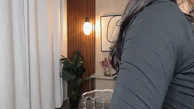 Lia Mar  online show from February 2026 11:14:02 AM