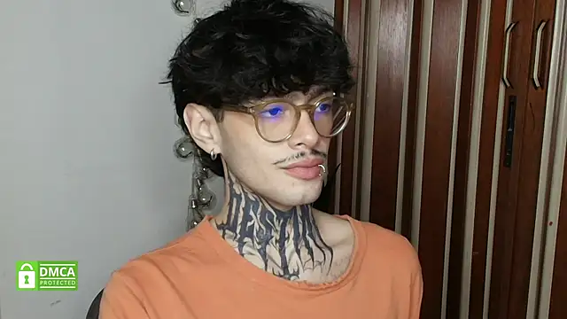 Mihail leroy online show from January 2026 02:24:01 AM