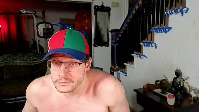 Snapshot of MasterDaddyCool chatting on June 2026 01:20:02 AM MasterDaddyCool online show from June 2026 01:20:02 AM