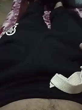 Snapshot of John_big345 chatting on March 2026 06:19:02 AM John big345 online show from March 2026 06:19:02 AM