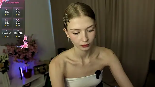 holylisssa online show from November 2025 10:26:02 AM