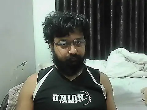 Dollseye online show from April 2026 05:24:01 PM