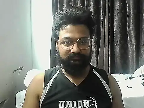 Dollseye online show from April 2026 05:36:01 PM