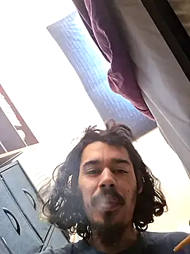 Snapshot of MeTazty294 chatting on October 2025 07:35:02 PM MeTazty294 online show from October 2025 07:35:02 PM