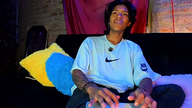 dreyk20 online show from April 2026 01:25:02 AM