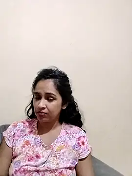 cute indianxo online show from April 2026 06:27:01 PM