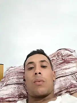 Naymik911 online show from October 2025 03:02:02 PM