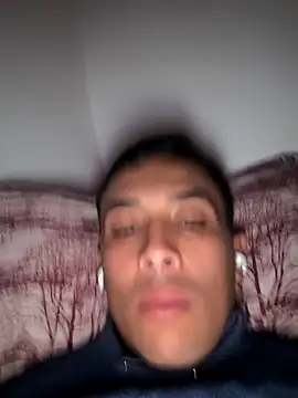 Naymik911 online show from December 2025 12:18:01 AM